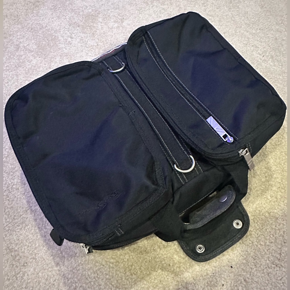 Ben Sherman Black Messenger Bag Durable and Stylish